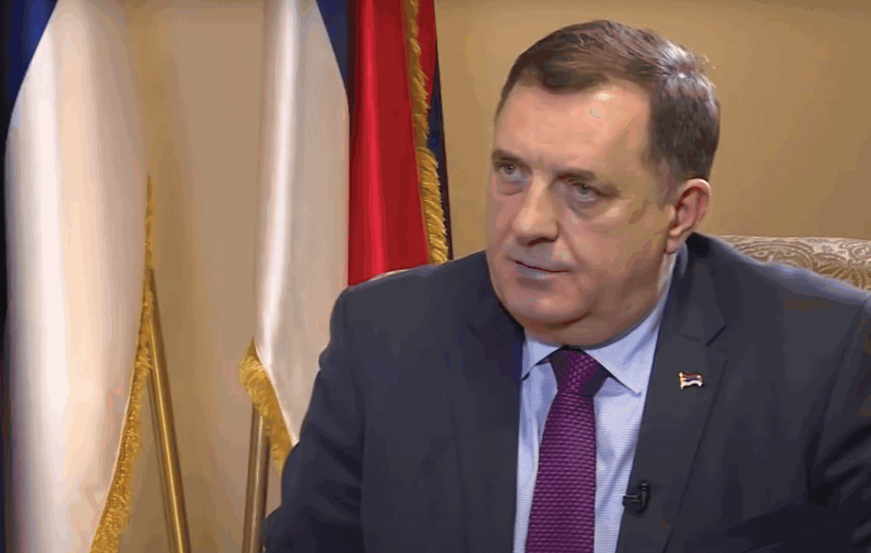 DODIK: U BiH je nemoguće napraviti dogovor, <span style='color:red;'><b>otcepljenje</b></span> Srpske se samo nameće! 
